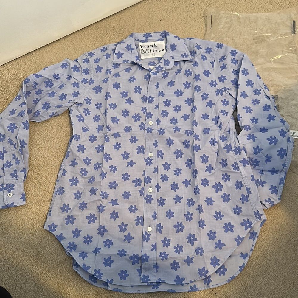 NWT frank and Eileen Buttondown XS